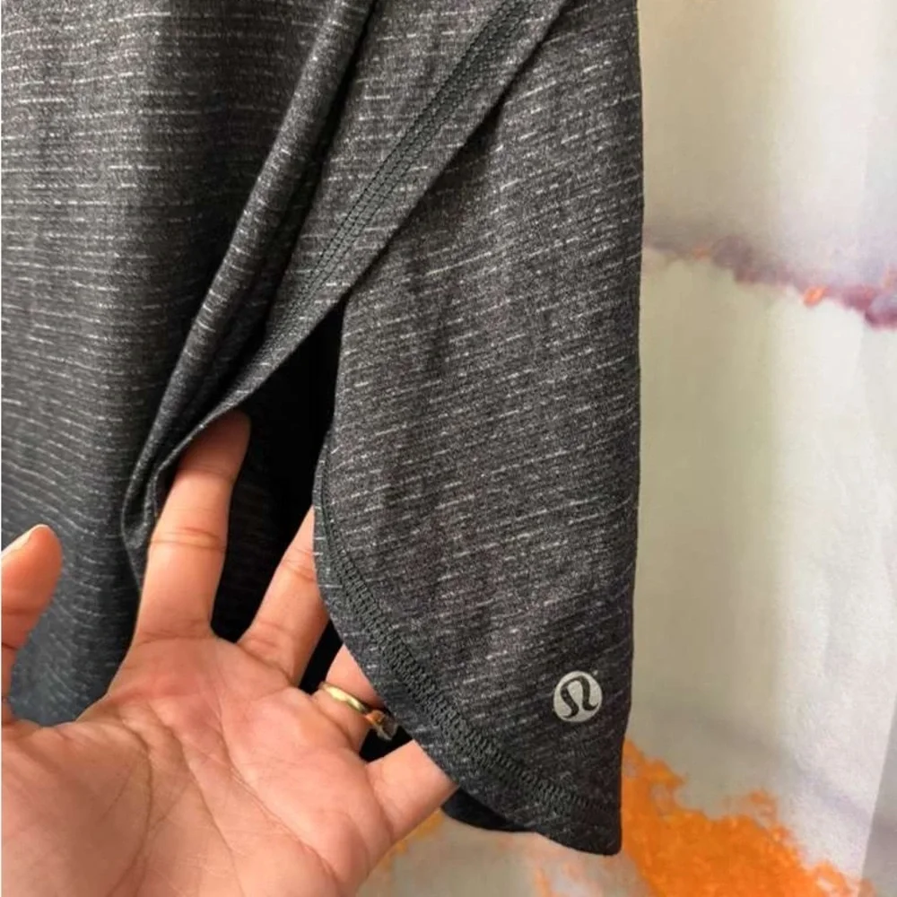 lululemon athletica Seek The Heat Tank Size: 8